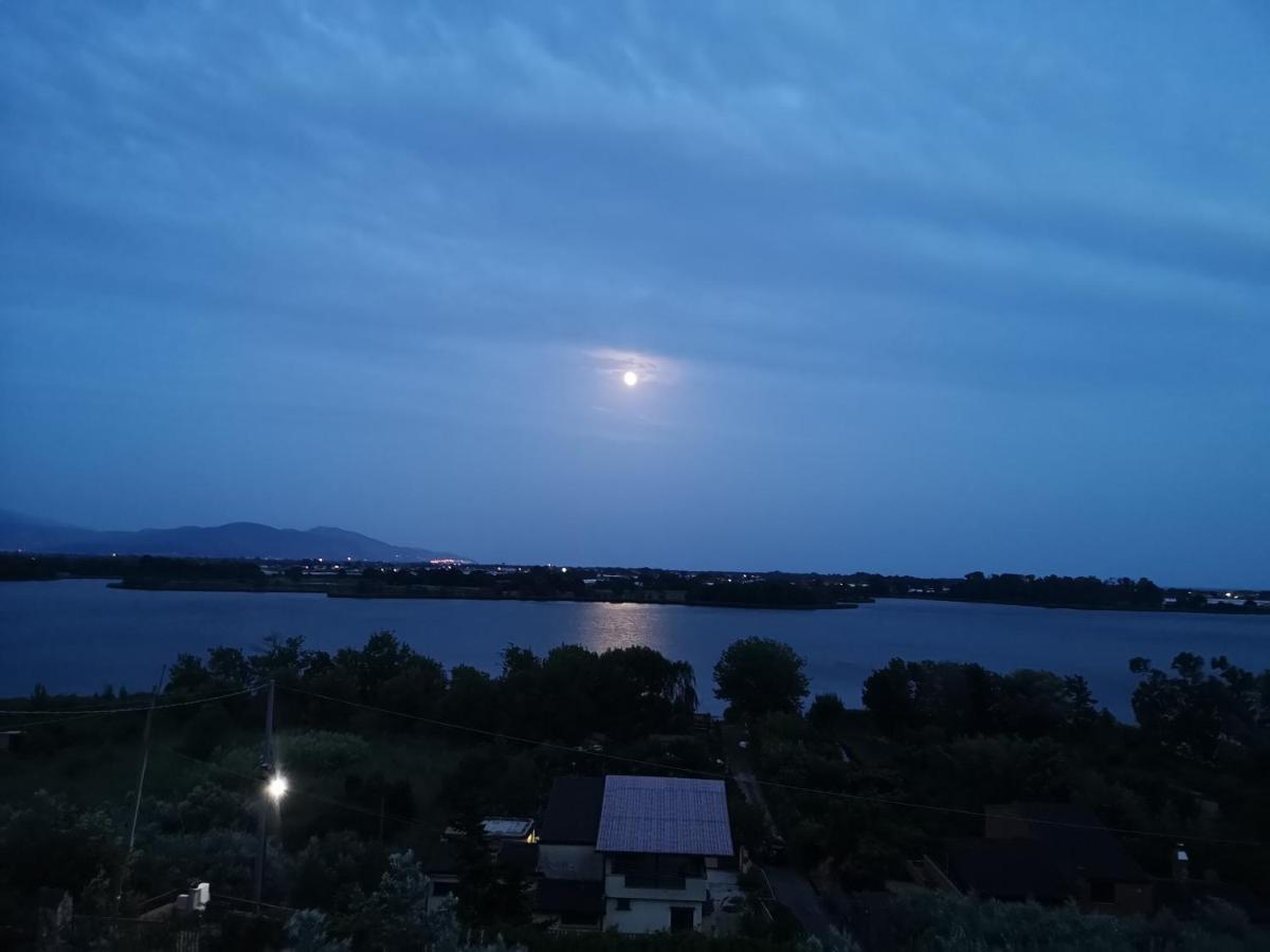 Sul Lago Dorato Terracina Eksteriør bilde